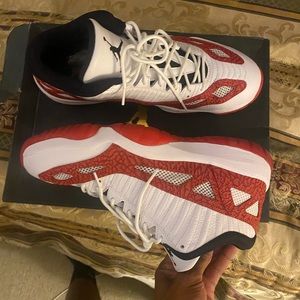 Jordan 11 Low IE Gym Red (2017)